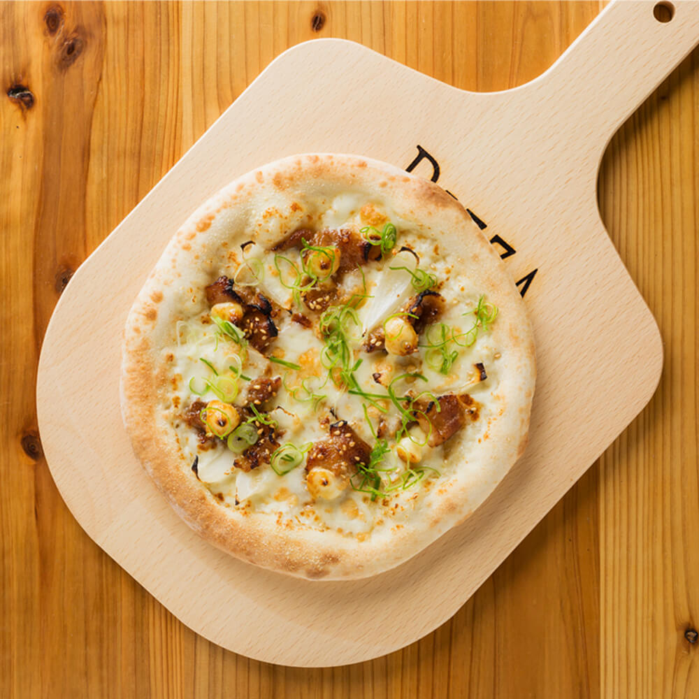 えびすもち豚の味噌PIZZA