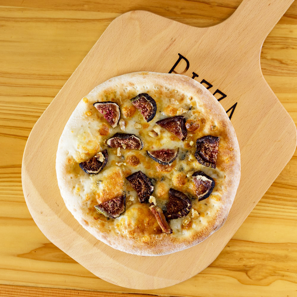 ドライ無花果とゴルゴンゾーラのPIZZA