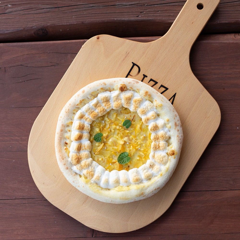 スイーツPIZZA 淡路島なるとオレンジとホワイトチョコ
